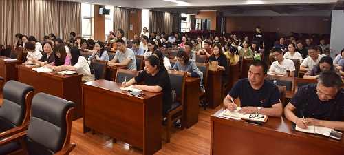 马陆小学举行绿色教学质量研讨活动